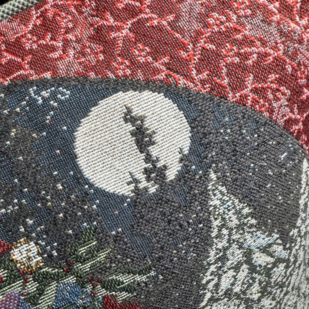 Fashion Woven Tapestry Christmas Santa Claus Throw Pillow Red Green Snowy Forest